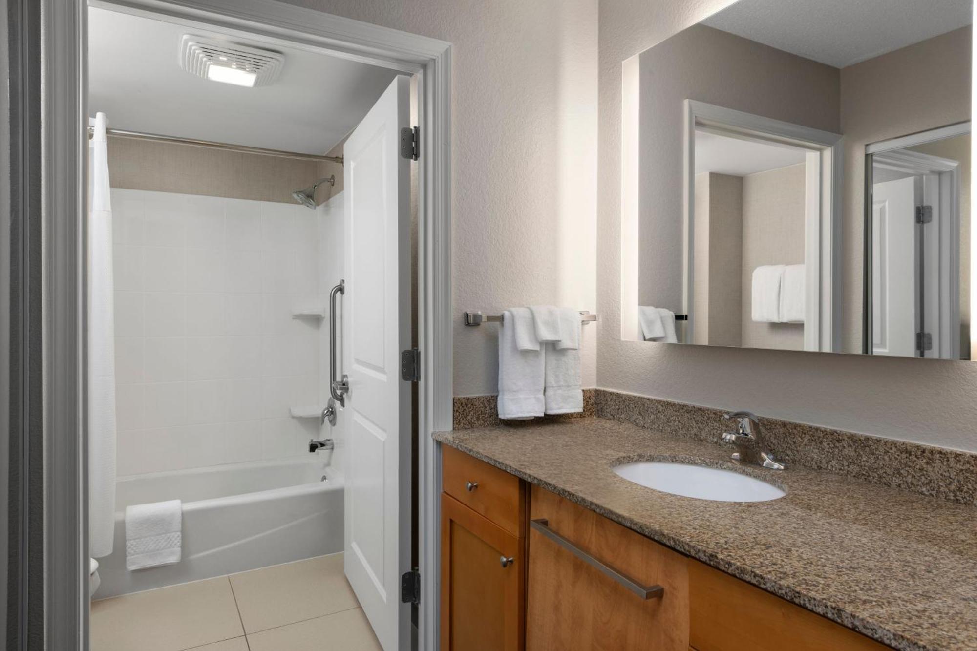 Residence Inn Mt. Laurel At Bishop'S Gate Mount Laurel Buitenkant foto
